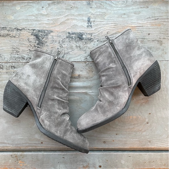 Born Shoes gray suede slouch ankle boots | size 11 - Picture 2 of 5